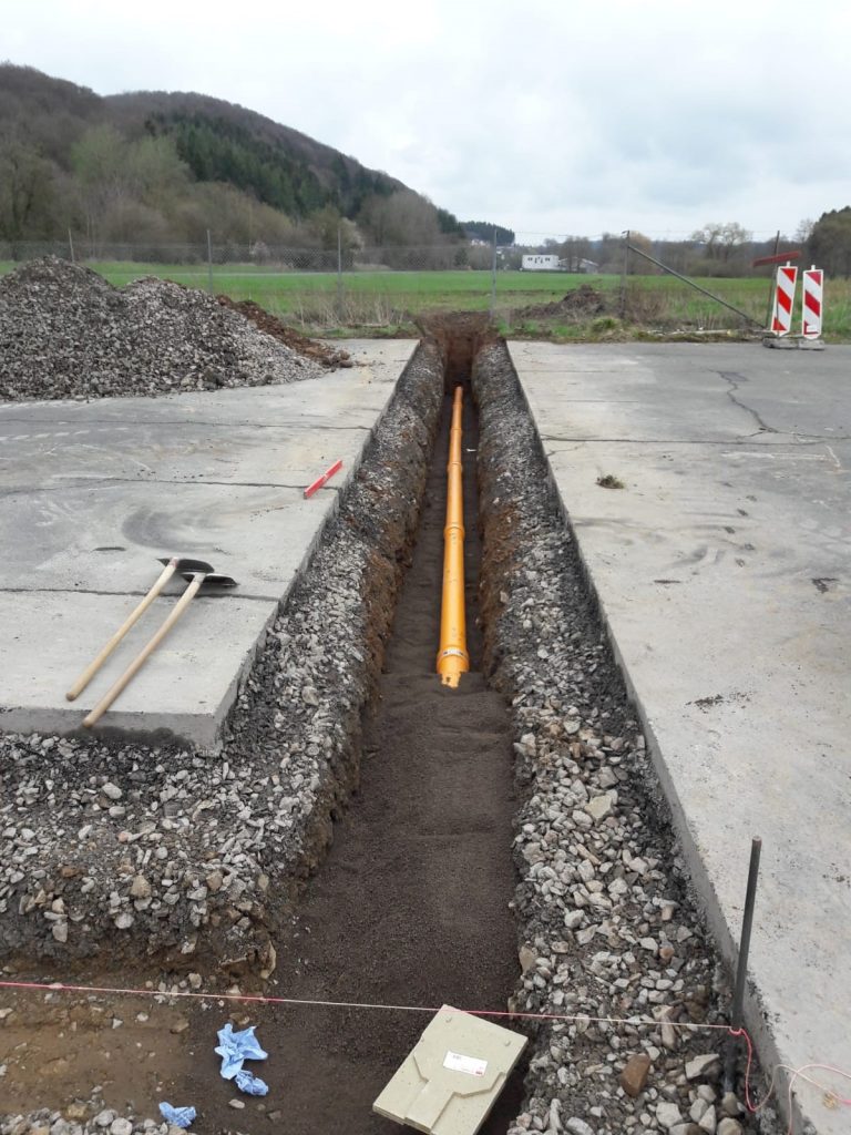 KP Bau Ausschachtungen und Baggerarbeiten - Kanallegung - Bauunternehmen Prüm Eifel